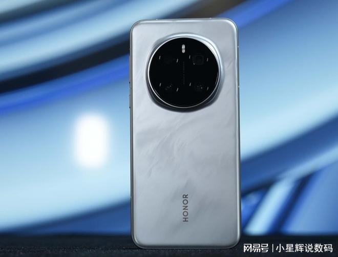 的3款手机几乎“零差评”用五年换机千亿国际平台2025可以“闭眼买”